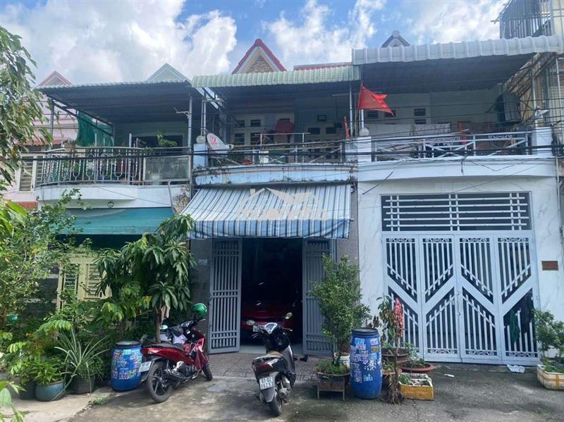 Nhà khu dân cư dĩ an