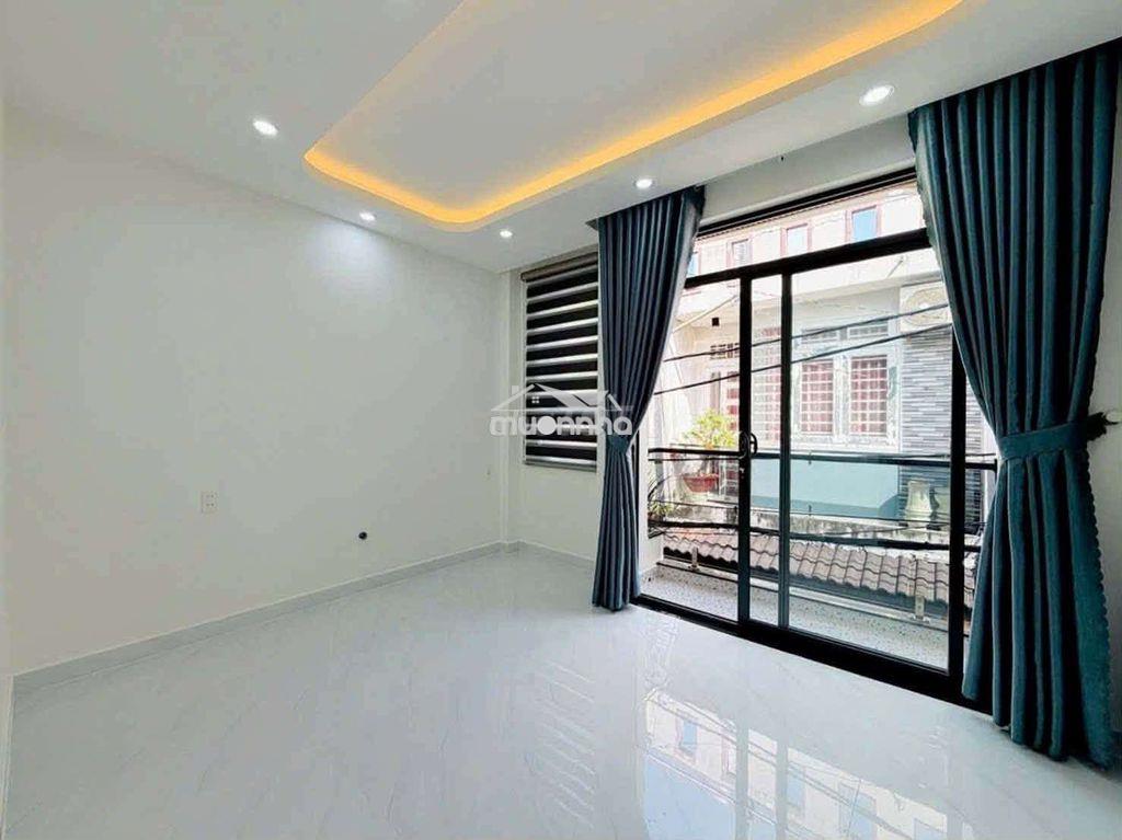Bán nhà đường bnh thơi ,hxh(4 x  16m  x 3tầng )giá : nhỉnh 5 tỉ tl - 3