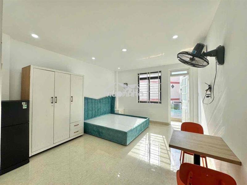 Căn hộ ban công 40m2 full nội thất gần cầu trần quang diệu quận 3
