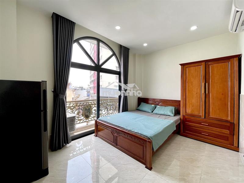 Ban công 30m2 ngay chợ hoàng hoa thám, ngã 4 bảy hiền, bv thống nhất
