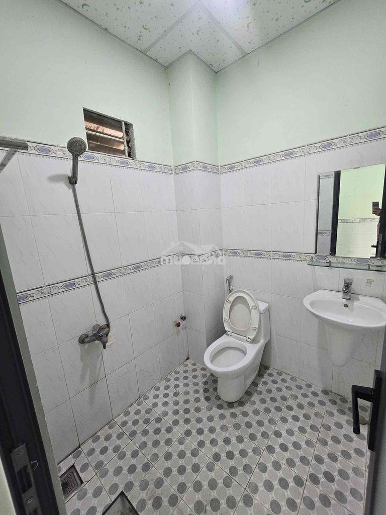 💰💰 Nhà mặt tiền hẻm thống nhất - vừa ở và kinh doanh tốt - 4