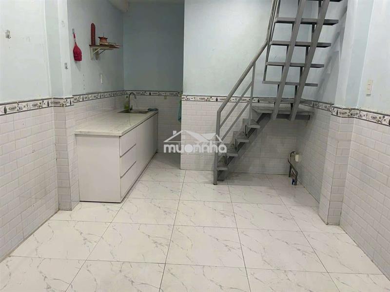 🏠🏠 Cho thuê nhà hẻm đường trần bình trọng, q5
💢 dt 3m ❌ 6m