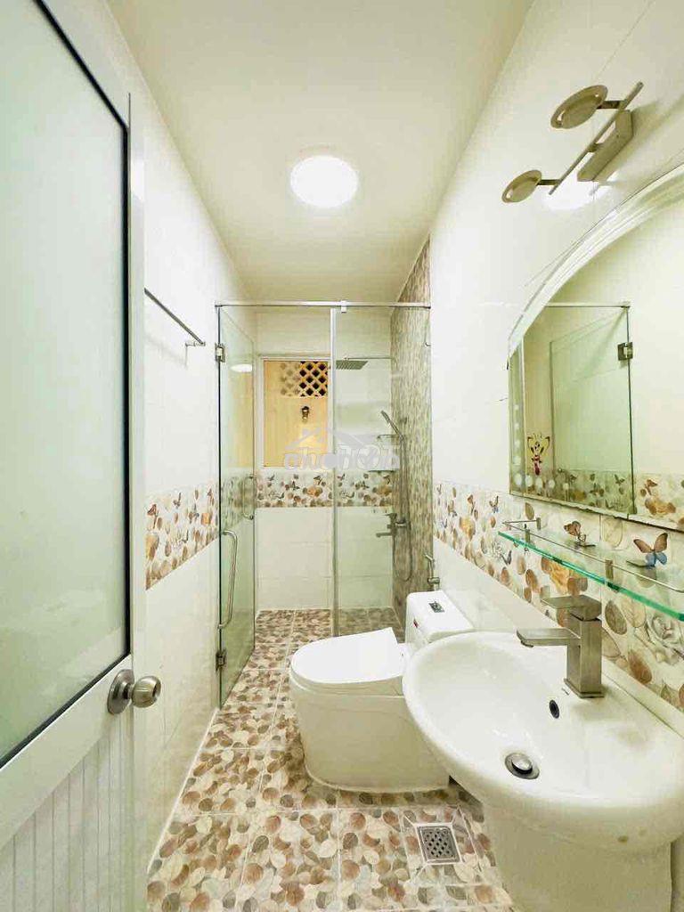 Nhỉnh 8 tỷ - hxh chu văn an, p.12 bình thạnh – 5 tầng btct – 40m²  dt: - 4