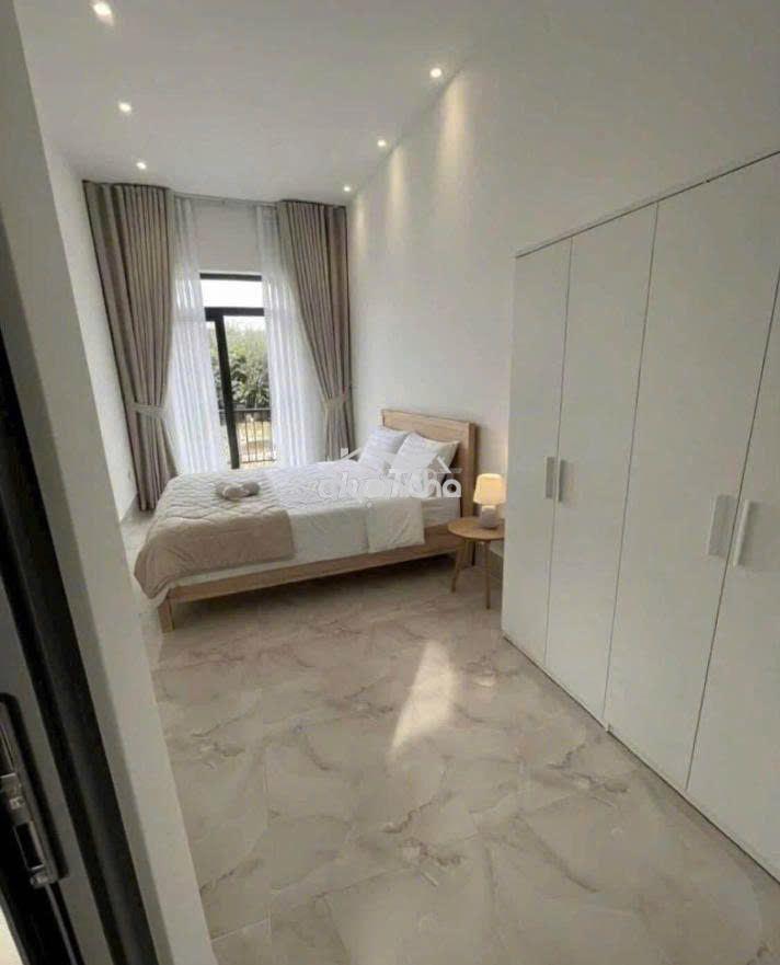 Bán nhà 1 trệt 1 lầu- 3pn rộng rãi 120m2 - 4