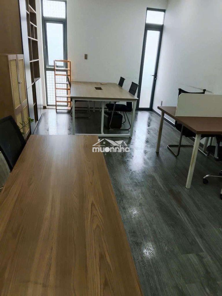 Văn phòng 35m2 full nội thất tại vạn phúc city giá chỉ 7,9tr