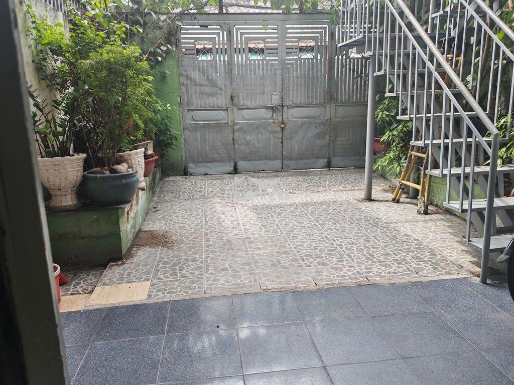 Cho thuê nhà 62m2 gò vấp, hẻm xe hơi  1 xẹch - 4