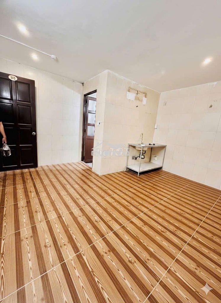 Chính chủ cho thuê phòng 2tr5 ngay chợ lạc quang - 4