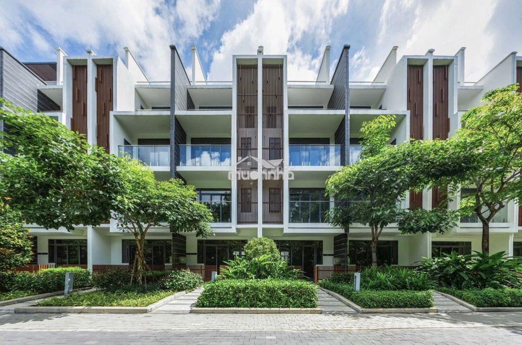 Nhà  1 trệt 4 lầu, hầm riêng  celadon city. trả chậm không tính lãi - 2
