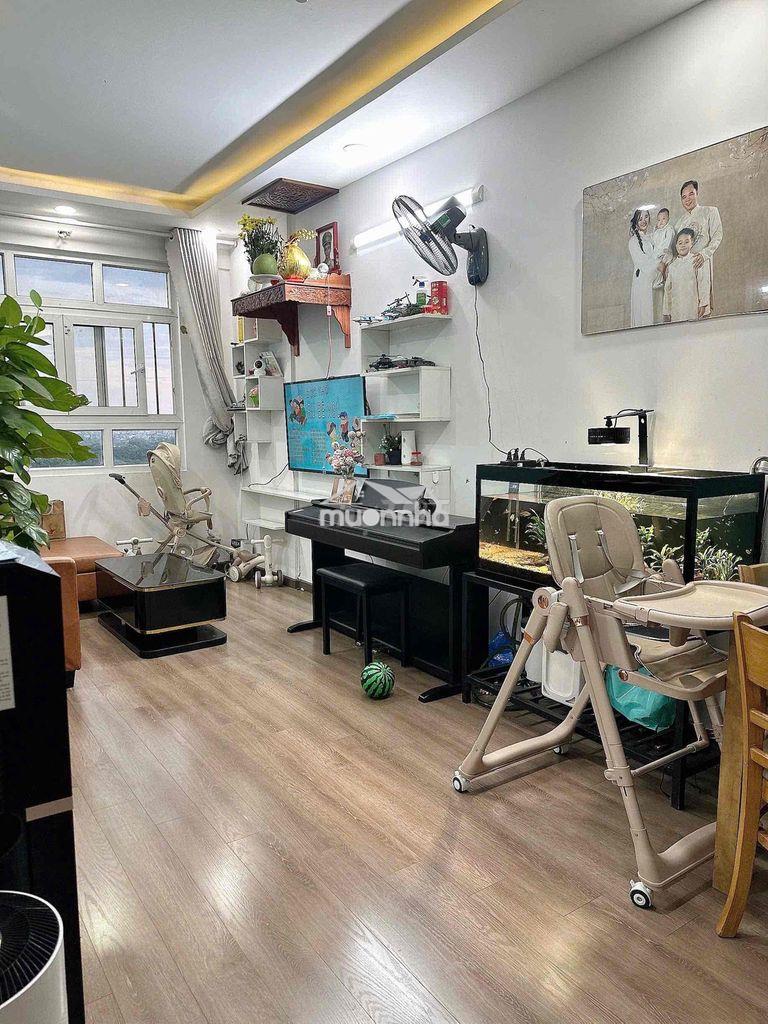 Chính chủ bán căn hộ 2 phòng ngủ đã có sổ hồng gần quốc lộ 13 - 3