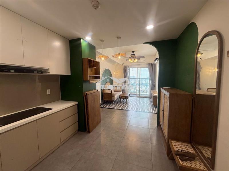 Cho thuê res green tower, giá 15tr5, 3pn, 2wc. lh: ( vân )