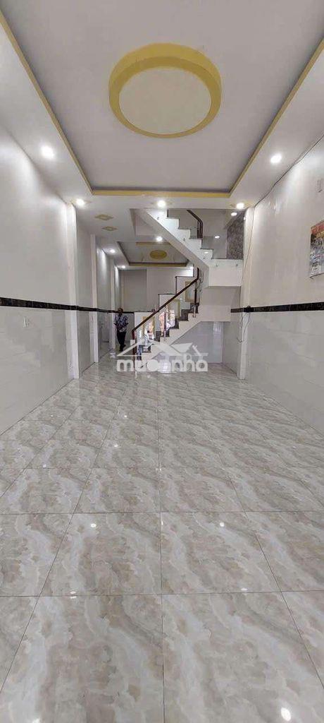 Cho thuê nhà 4×22  - gần cây xăng 61 bà điểm - hocmon - giá: 8 triệu