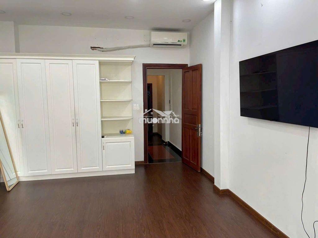Nhà 2 lầu 3pn hẻm xe hơi gần lý phục man  - 3