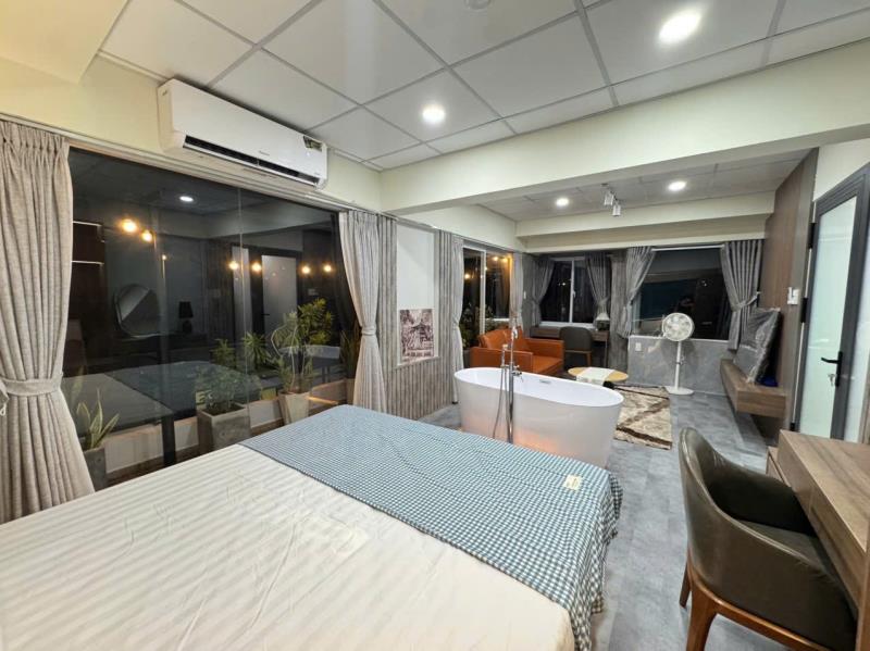 Cho thuê căn hộ penthouse mới khai trương có bồn tắm nằm & ban công vườn cây – lê văn sỹ, phú nhuận (sát q1, q3, sân bay) - 4