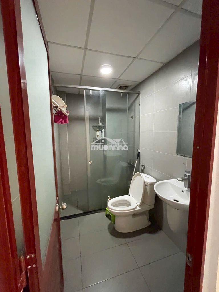 Thuê nhà 3 tầng full nội thấtl 3pn hẻm xe hơi - 4