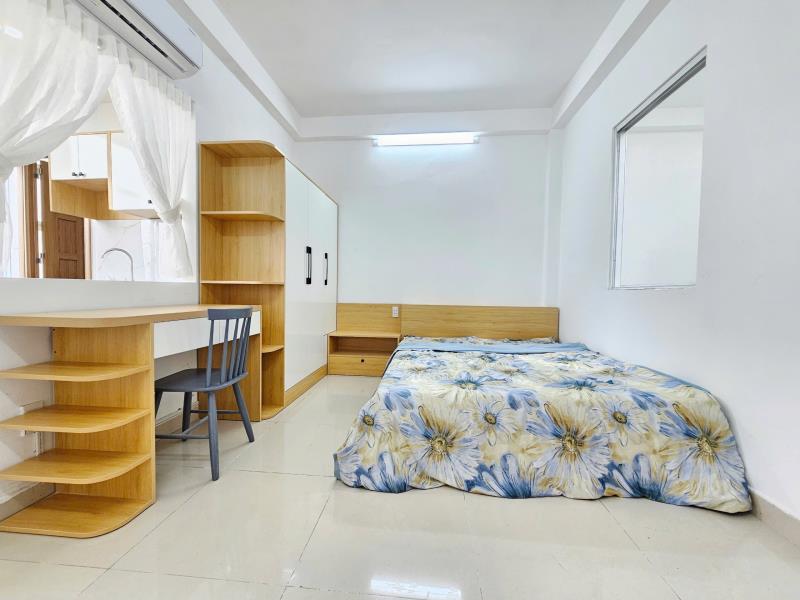 Căn hộ cửa sổ lớn thoáng mát gần chợ bà chiểu – bùi đình tuý, bình thạnh - 2
