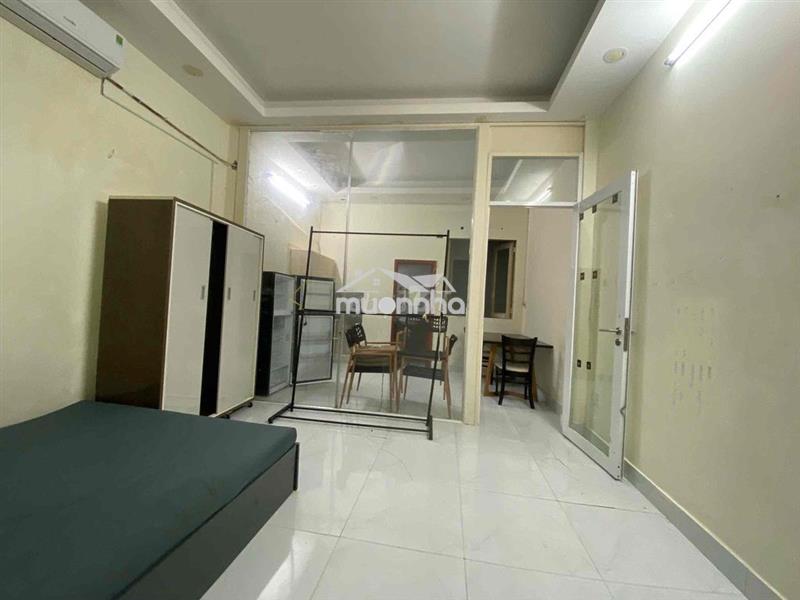 Phòng quận 3, gần bờ kè, cmt8, quận 10