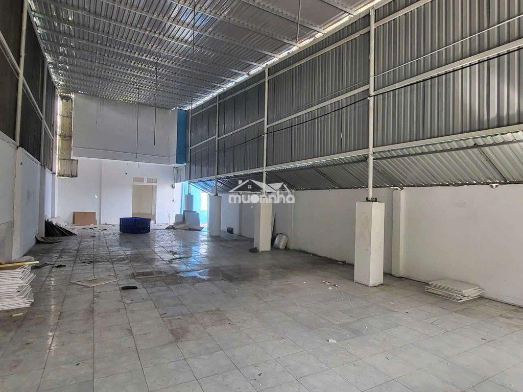 Chính chủ cho thuê nhà xưởng 1350m2 đường con giá tốt - 3