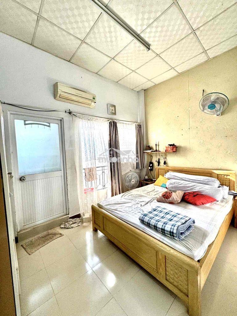 Nhỉnh 6 tỉ -hẻm xe hơi 4 met- cách mặt tiền 200 met- 4❌16 vuông h - 3