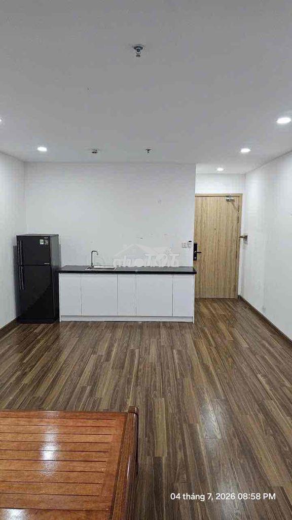 Cho thuê chung cư east gate làng đại học đông hoà dĩ an giá 6tr 44m2 - 2