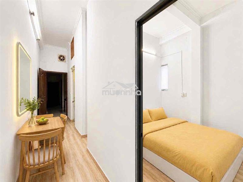 Cho thuê căn hộ dịch vụ 2 phòng ngủ full nội thất bancol ngay aeon