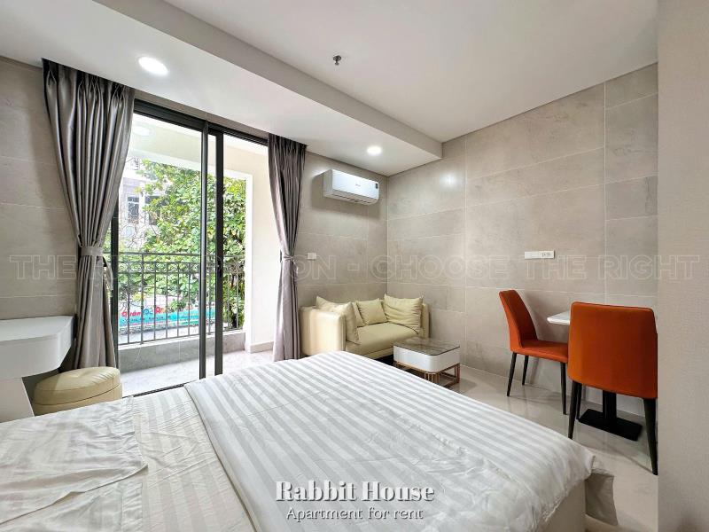 Căn hộ 1pn full new 100% - ban công thoáng - hầm xe thang máy bảo vệ - ngay ngã tư hàng xanh, xung quanh nhiều tiện ích