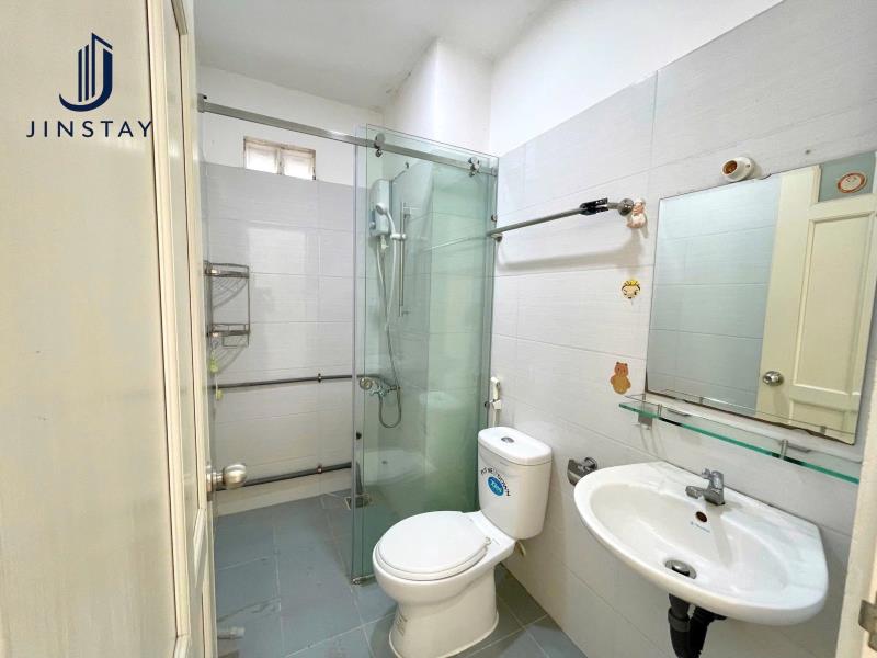 Cho thuê căn hộ dịch dụ full nội thất ban công thoáng  - 4