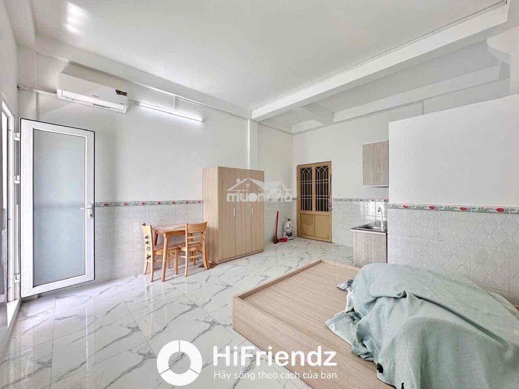 Căn hộ ban công tách bếp full nội thất siêu rộng ngay ngã tư bốn xã - Ảnh 3