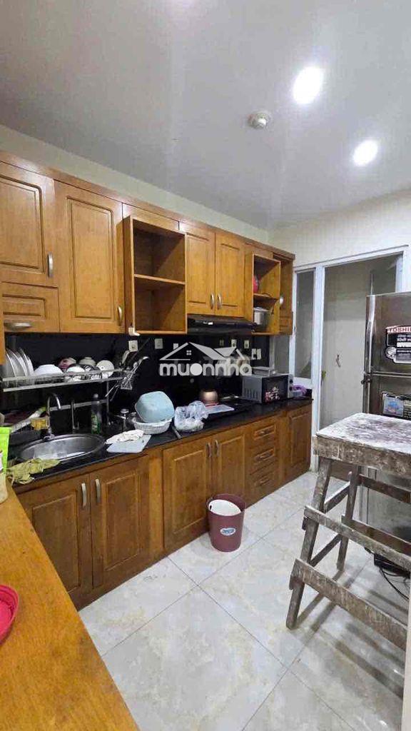 Cho thuê cc 155 nguyễn chí thanh 2pn gần full nt giá 11tr - 2