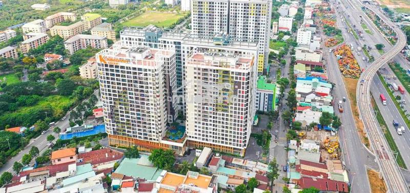 Căn hộ the eastgate, căn góc 2pn2wc - 2ty770, view hồ bơi, gas metro