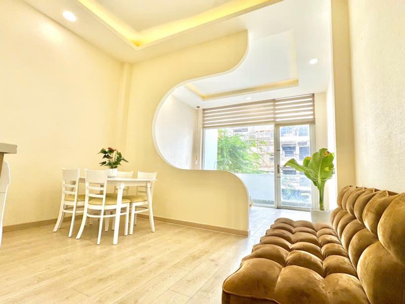Căn hộ 1 phòng ngủ có ban công đường đinh bộ lĩnh gần đại học giao thông vận tải, hutech