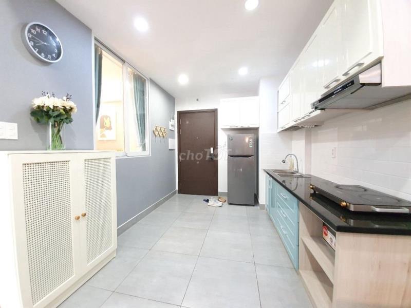 The botanica (104 phổ quang) - cho thuê căn 2pn+1wc  57m2 - hướng đông tầng cao - 3