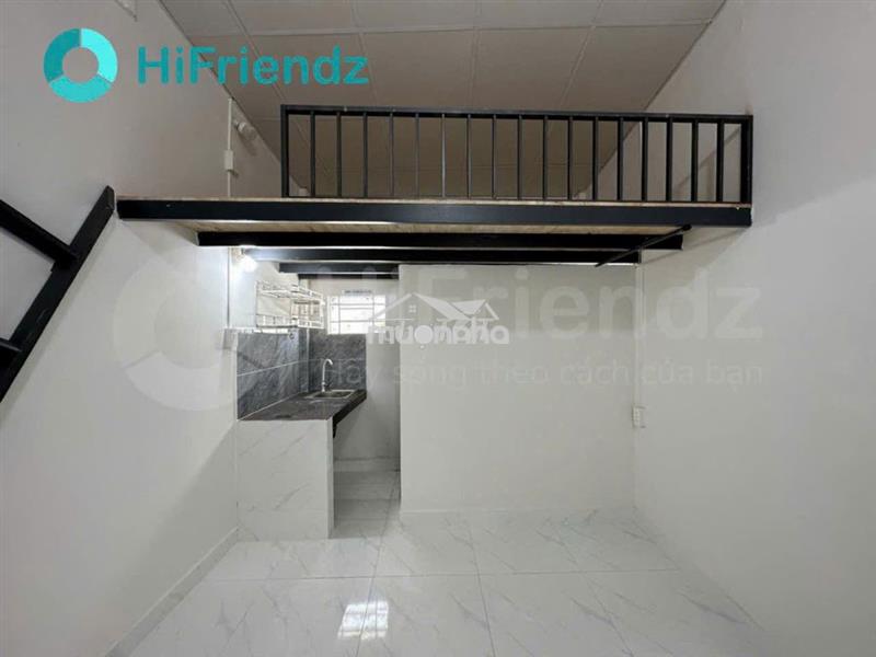 Phòng trọ giá rẻ gác rộng ở 3 bạn gần cđ công thương, đỗ xuân hợp
