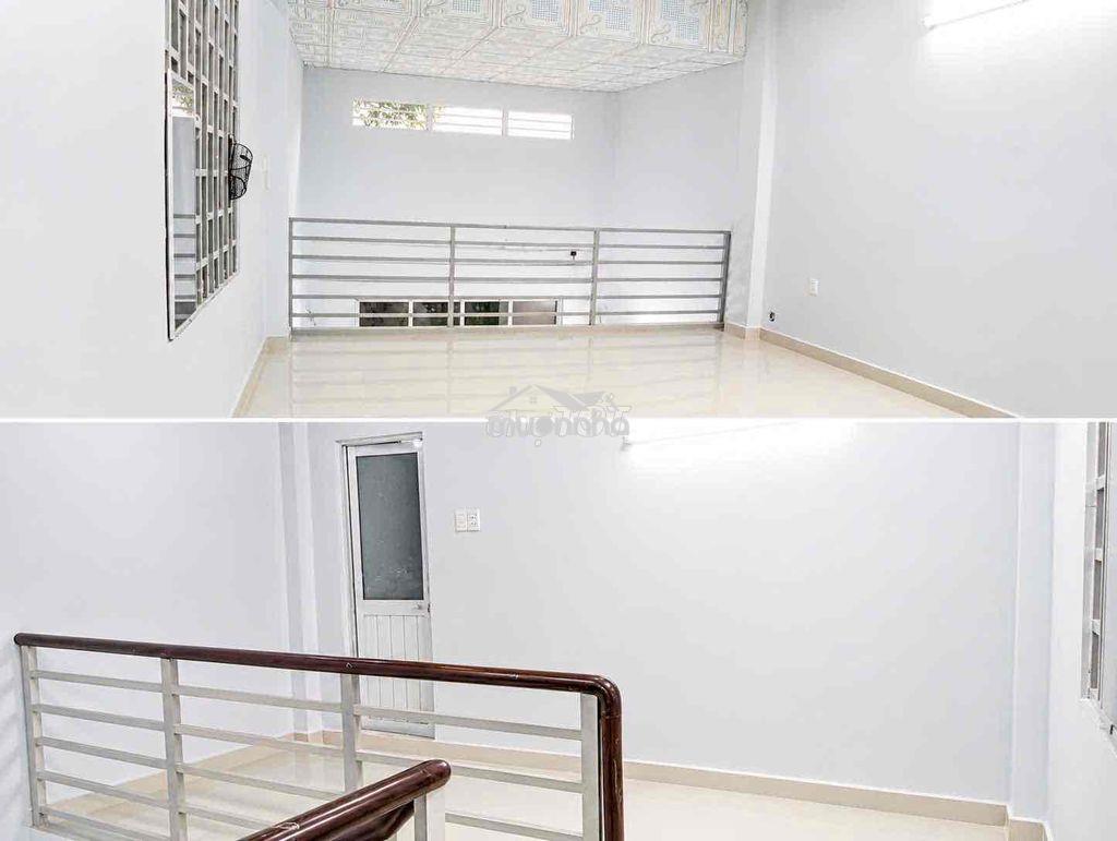 Nhà 2pn( sân xe hơi) gần chợ cầu đồng giá 6,5 triệu - 3