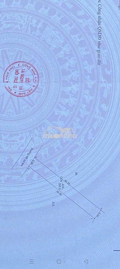 Nhà cấp 4 diện tích  200m2 đường nhựa - 3