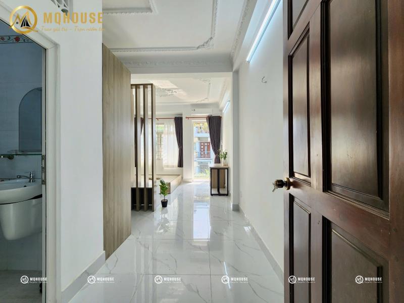 Cho thuê căn hộ studio tách bếp | full nội thất | ban công ngay khu đầm sen 