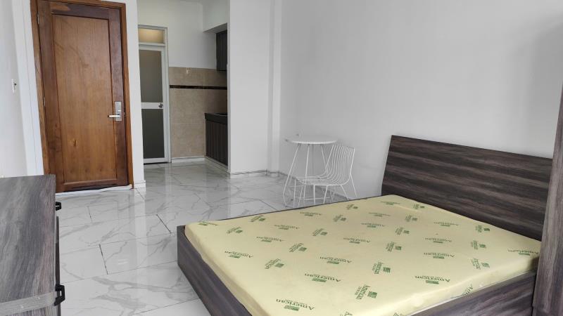 Phòng full nội thất - nhà thang máy - phòng gym - ngay dh uth, ngoại thương  - 2