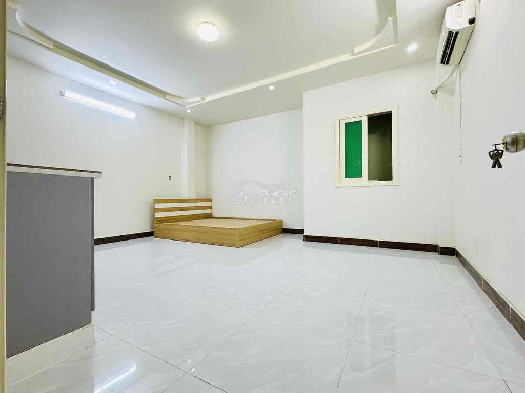 25m2 có cửa sổ trời - 2