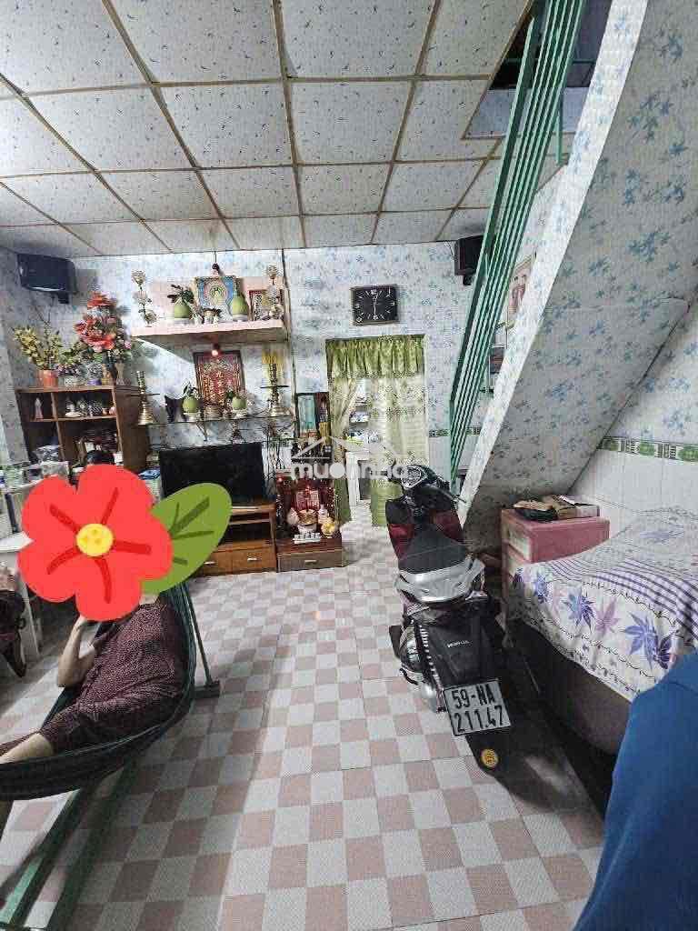 Kinh dương vương ngay q6 ngang 5m dài 10m sân 7m6 rộng 3m hiện tại 3 t