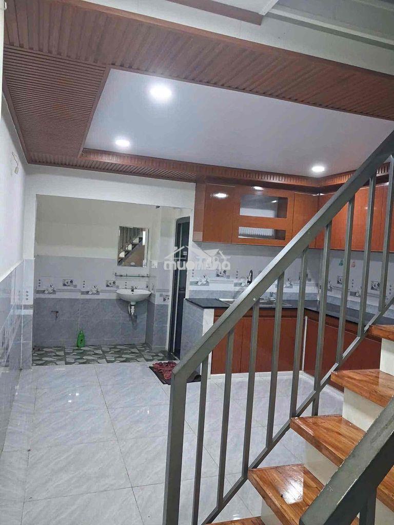 Nhà hẻm rộng 4m có 2 pn 2wc, mới và sạch sẽ - 2