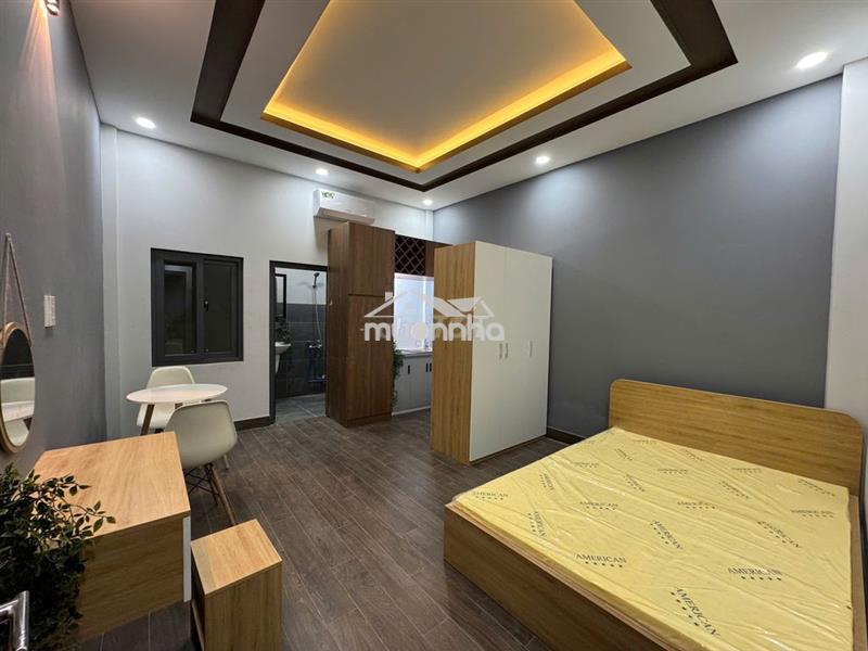 Phòng studio và ban công, từ 4,5 triệu full nội thất, tiện di chuyển