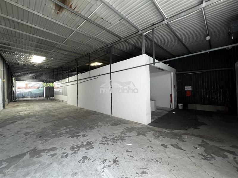 Cho thuê kho dt: 300m2 đường số 11, phường trường thọ giá 17tr (tl)