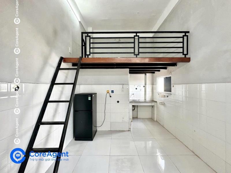 Phòng trọ gác cao 2m rộng gần vhu vva tân bình  - 2