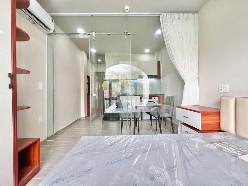 Căn hộ 1pn - tách bếp vách kính sang trọng - máy giặt riêng - ngay chân cầu bông - thuận tiện di chuyển q1, q3, phú nhuận  - 3