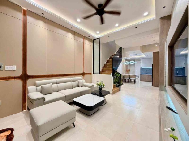 Bán nhà nguyễn tư giảng mới 4 tầng sổ hồng riêng - 2