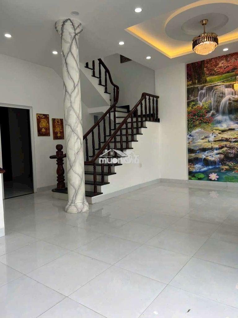 Cho thuê nhà mái thái 4pn nhánh dx006 phú mỹ gần kcn đại đăng  - 4