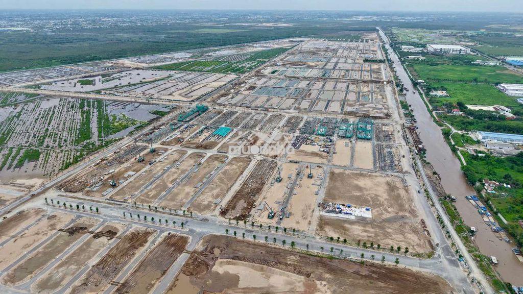 Bán nhà vip 4 tầng vinhomes saigon park – đường 13m – cực đẹp giá tốt - 4