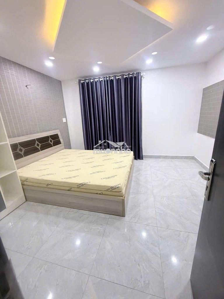 Cho thuê nhà mặt tiền phan văn trị q5 - 4