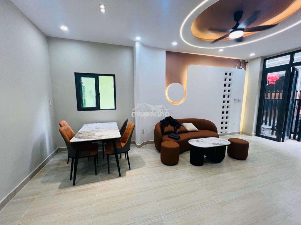 Nhà hẻm thông 4,3❌10m, có phòng ngủ trệt, kế quận 10 . - 2