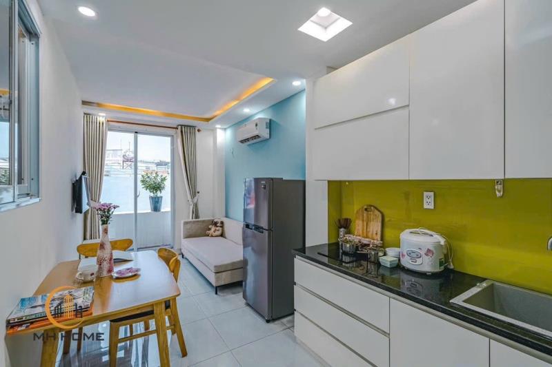 Cho thuê căn hộ ban công tách bếp 40m2 ngay trung tâm phú nhuận - an ninh cao  - 2