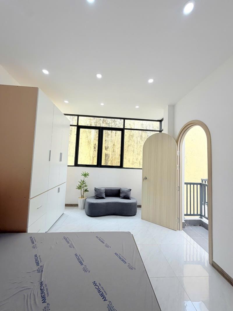 Cho thuê studio ban công 35m2 new 100% ngay chợ bà chiểu - trường đại học văn lang1&2 - học viện cán bộ tphcm - 4